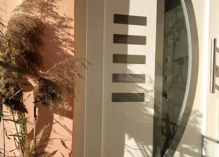 Renc 2 דירה Rence